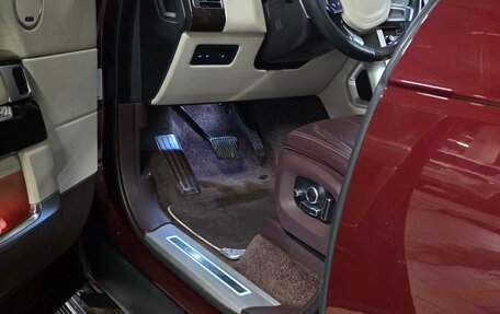 Land Rover Range Rover IV рестайлинг, 2015 год, 4 500 000 рублей, 4 фотография