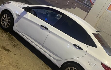 Hyundai Solaris II рестайлинг, 2012 год, 550 000 рублей, 6 фотография