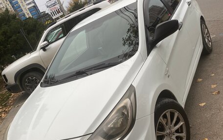 Hyundai Solaris II рестайлинг, 2012 год, 550 000 рублей, 3 фотография