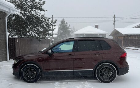 Volkswagen Tiguan II, 2021 год, 2 550 000 рублей, 4 фотография