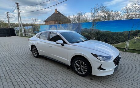Hyundai Sonata VIII, 2021 год, 2 900 000 рублей, 1 фотография