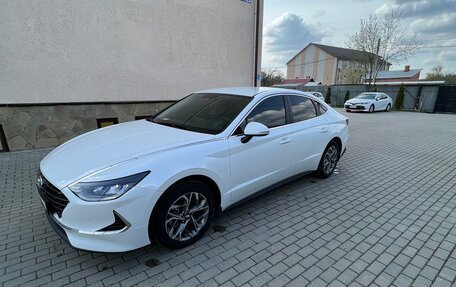 Hyundai Sonata VIII, 2021 год, 2 900 000 рублей, 2 фотография