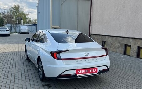 Hyundai Sonata VIII, 2021 год, 2 900 000 рублей, 4 фотография