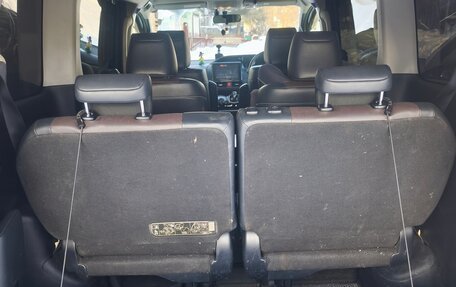 Toyota Esquire I, 2014 год, 2 000 000 рублей, 13 фотография