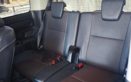 Toyota Esquire I, 2014 год, 2 000 000 рублей, 11 фотография