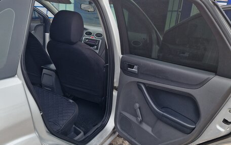 Ford Focus II рестайлинг, 2006 год, 490 000 рублей, 13 фотография