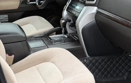 Toyota Land Cruiser 200, 2008 год, 2 390 000 рублей, 9 фотография