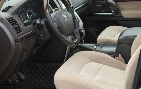 Toyota Land Cruiser 200, 2008 год, 2 390 000 рублей, 12 фотография