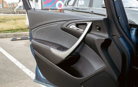 Opel Astra J, 2013 год, 795 000 рублей, 12 фотография