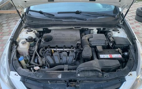 Hyundai Sonata VI, 2011 год, 750 000 рублей, 15 фотография