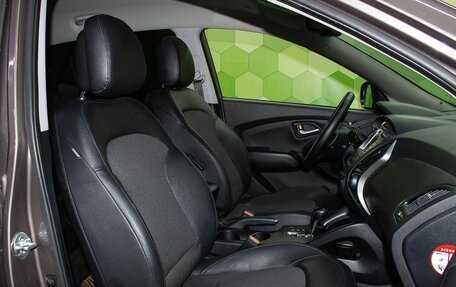 Hyundai ix35 I рестайлинг, 2015 год, 1 400 000 рублей, 11 фотография