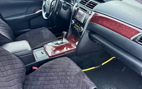 Toyota Camry, 2013 год, 1 700 000 рублей, 5 фотография