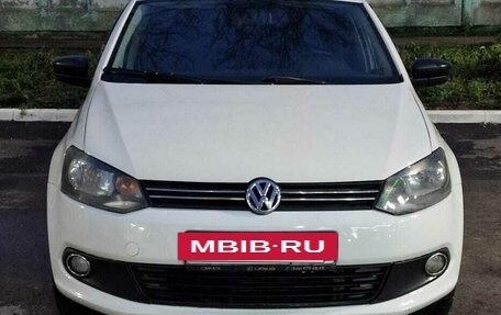 Volkswagen Polo VI (EU Market), 2013 год, 580 000 рублей, 3 фотография