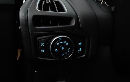 Ford Focus III, 2016 год, 861 000 рублей, 21 фотография