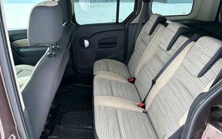 Renault Kangoo II рестайлинг, 2011 год, 750 000 рублей, 7 фотография