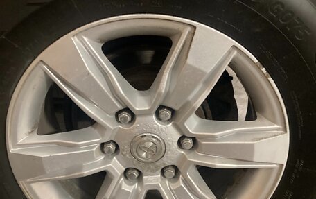 Toyota Land Cruiser Prado 150 рестайлинг 2, 2015 год, 3 500 000 рублей, 10 фотография