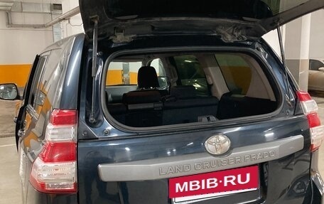 Toyota Land Cruiser Prado 150 рестайлинг 2, 2015 год, 3 500 000 рублей, 8 фотография