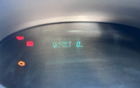 Toyota Vitz, 2002 год, 390 000 рублей, 2 фотография