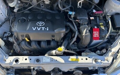 Toyota Vitz, 2002 год, 390 000 рублей, 3 фотография