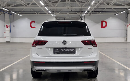 Volkswagen Tiguan II, 2019 год, 2 553 000 рублей, 7 фотография