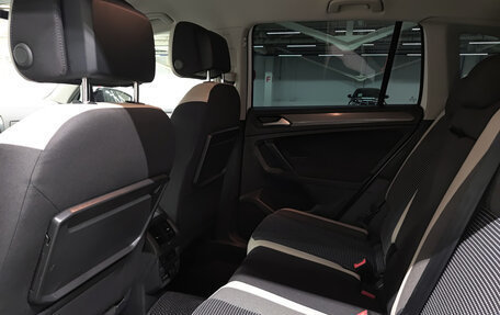 Volkswagen Tiguan II, 2019 год, 2 553 000 рублей, 15 фотография