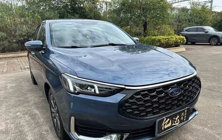 Ford Escort, 2022 год, 999 333 рублей, 3 фотография