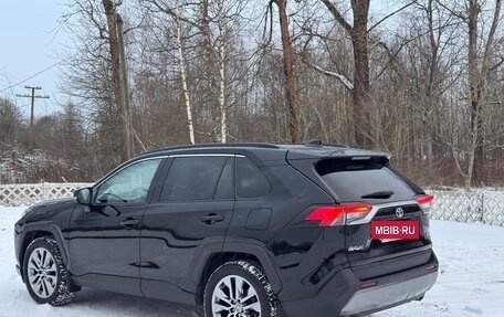 Toyota RAV4, 2021 год, 3 395 000 рублей, 3 фотография