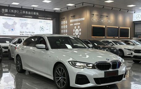 BMW 3 серия, 2021 год, 2 917 000 рублей, 2 фотография