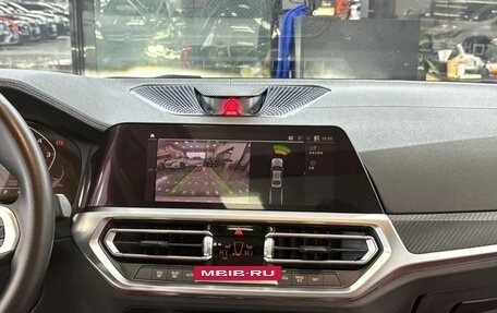 BMW 3 серия, 2021 год, 2 917 000 рублей, 12 фотография