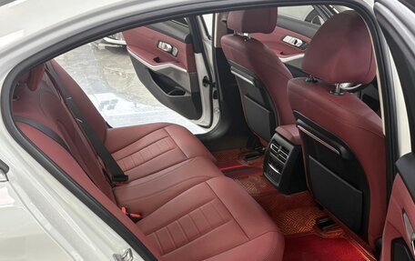 BMW 3 серия, 2021 год, 2 917 000 рублей, 16 фотография