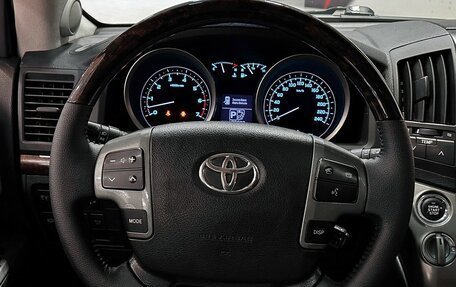 Toyota Land Cruiser 200, 2008 год, 3 600 000 рублей, 32 фотография