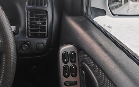 Mazda Tribute II, 2002 год, 493 000 рублей, 26 фотография