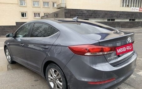 Hyundai Elantra VI рестайлинг, 2017 год, 1 550 000 рублей, 6 фотография