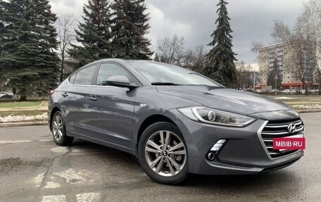 Hyundai Elantra VI рестайлинг, 2017 год, 1 550 000 рублей, 2 фотография