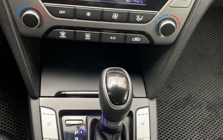 Hyundai Elantra VI рестайлинг, 2017 год, 1 550 000 рублей, 11 фотография