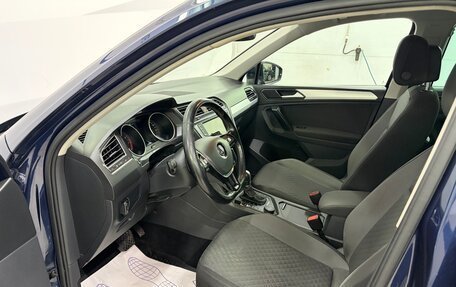 Volkswagen Tiguan II, 2017 год, 2 080 000 рублей, 9 фотография