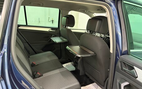 Volkswagen Tiguan II, 2017 год, 2 080 000 рублей, 11 фотография