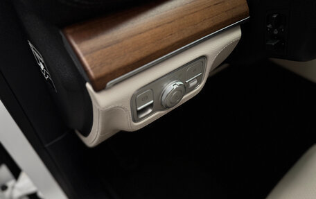 Mercedes-Benz GLE, 2024 год, 13 400 000 рублей, 18 фотография