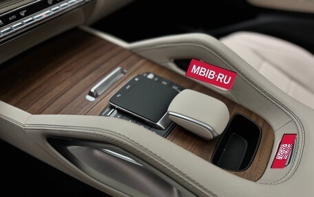 Mercedes-Benz GLE, 2024 год, 13 400 000 рублей, 19 фотография