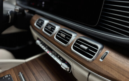 Mercedes-Benz GLE, 2024 год, 13 400 000 рублей, 24 фотография