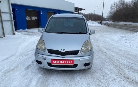 Toyota FunCargo, 2002 год, 399 999 рублей, 1 фотография