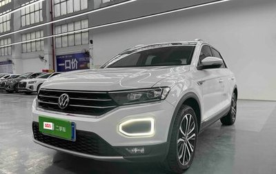 Volkswagen T-Roc I, 2021 год, 1 930 000 рублей, 1 фотография
