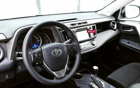 Toyota RAV4, 2014 год, 2 090 000 рублей, 9 фотография