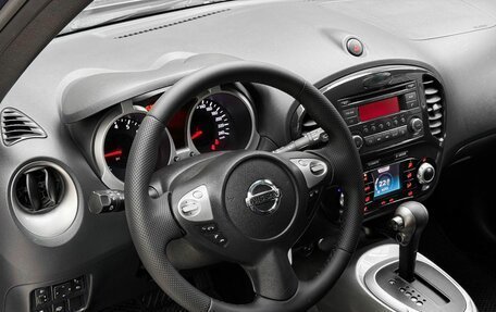 Nissan Juke II, 2012 год, 899 000 рублей, 8 фотография