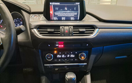 Mazda 6, 2017 год, 1 970 000 рублей, 18 фотография