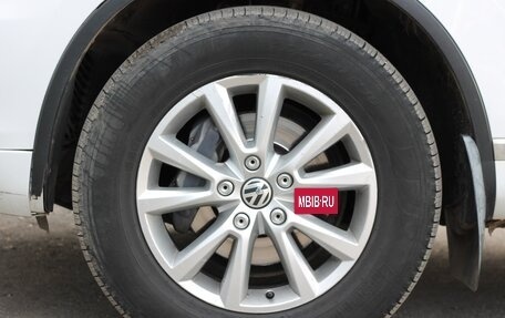 Volkswagen Touareg III, 2012 год, 2 070 000 рублей, 3 фотография