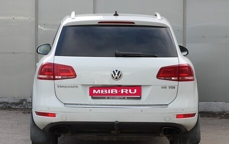 Volkswagen Touareg III, 2012 год, 2 070 000 рублей, 6 фотография