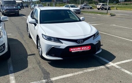 Toyota Camry, 2021 год, 2 449 000 рублей, 3 фотография