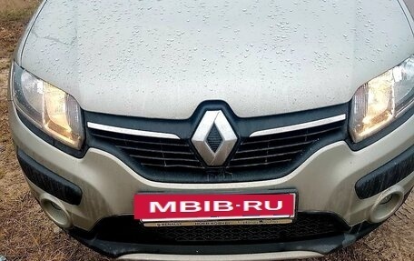 Renault Sandero II рестайлинг, 2015 год, 900 000 рублей, 5 фотография