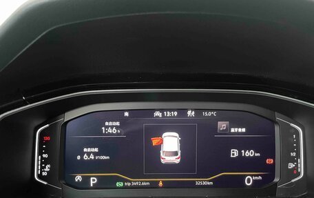 Volkswagen T-Roc I, 2021 год, 1 930 000 рублей, 4 фотография